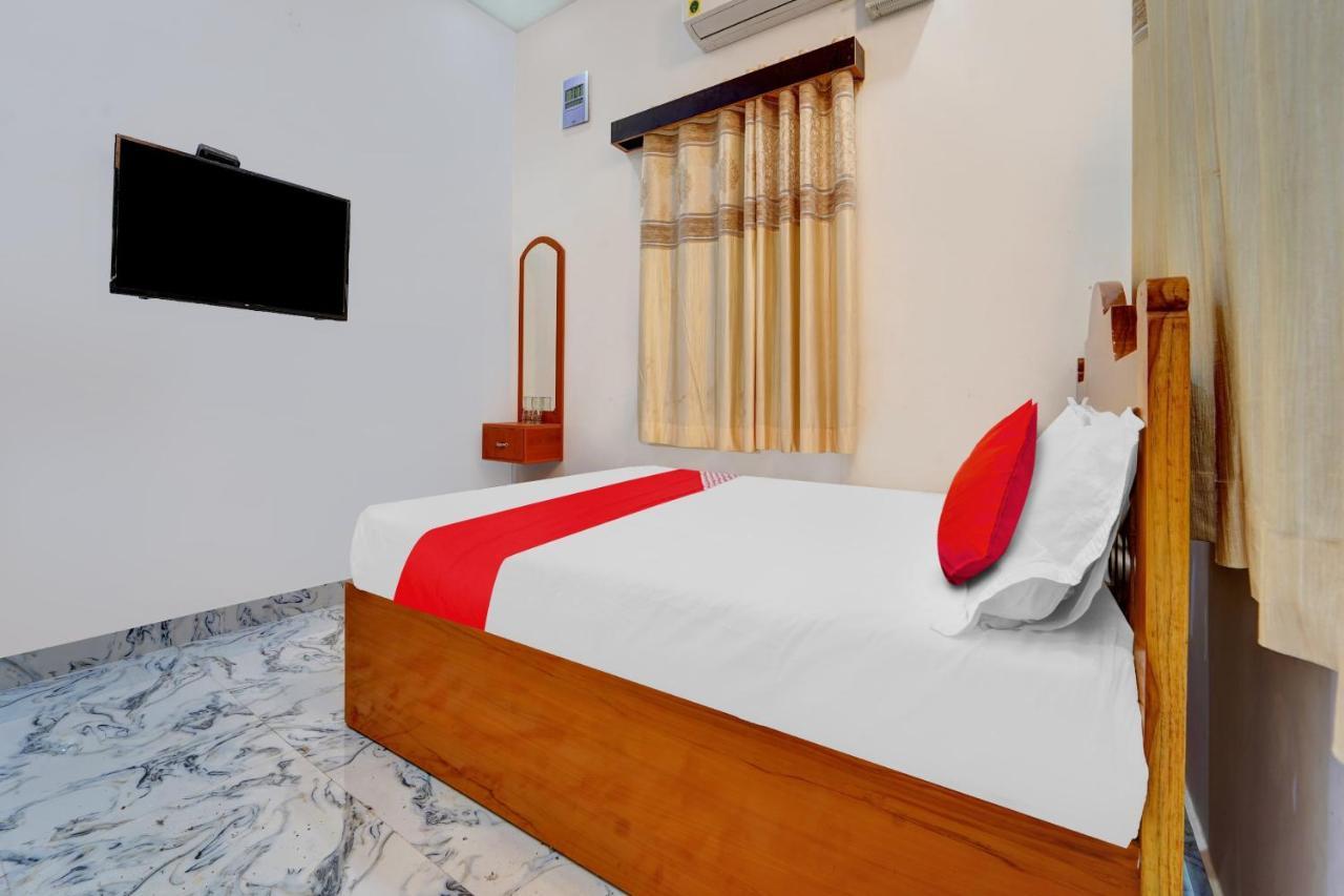 מדוראי Flagship Sri Kamatchi Hotel & Rooms מראה חיצוני תמונה