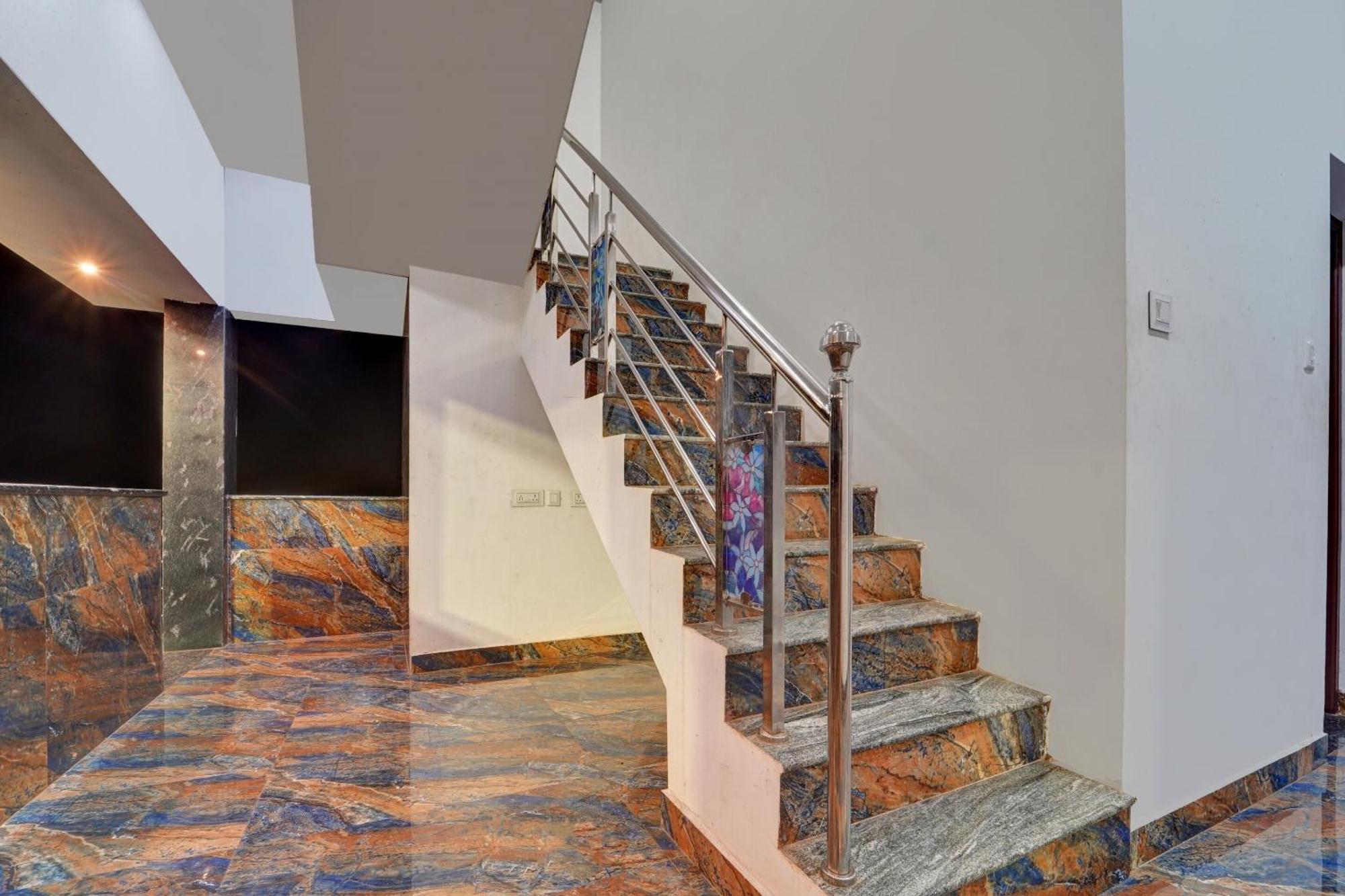 מדוראי Flagship Sri Kamatchi Hotel & Rooms מראה חיצוני תמונה