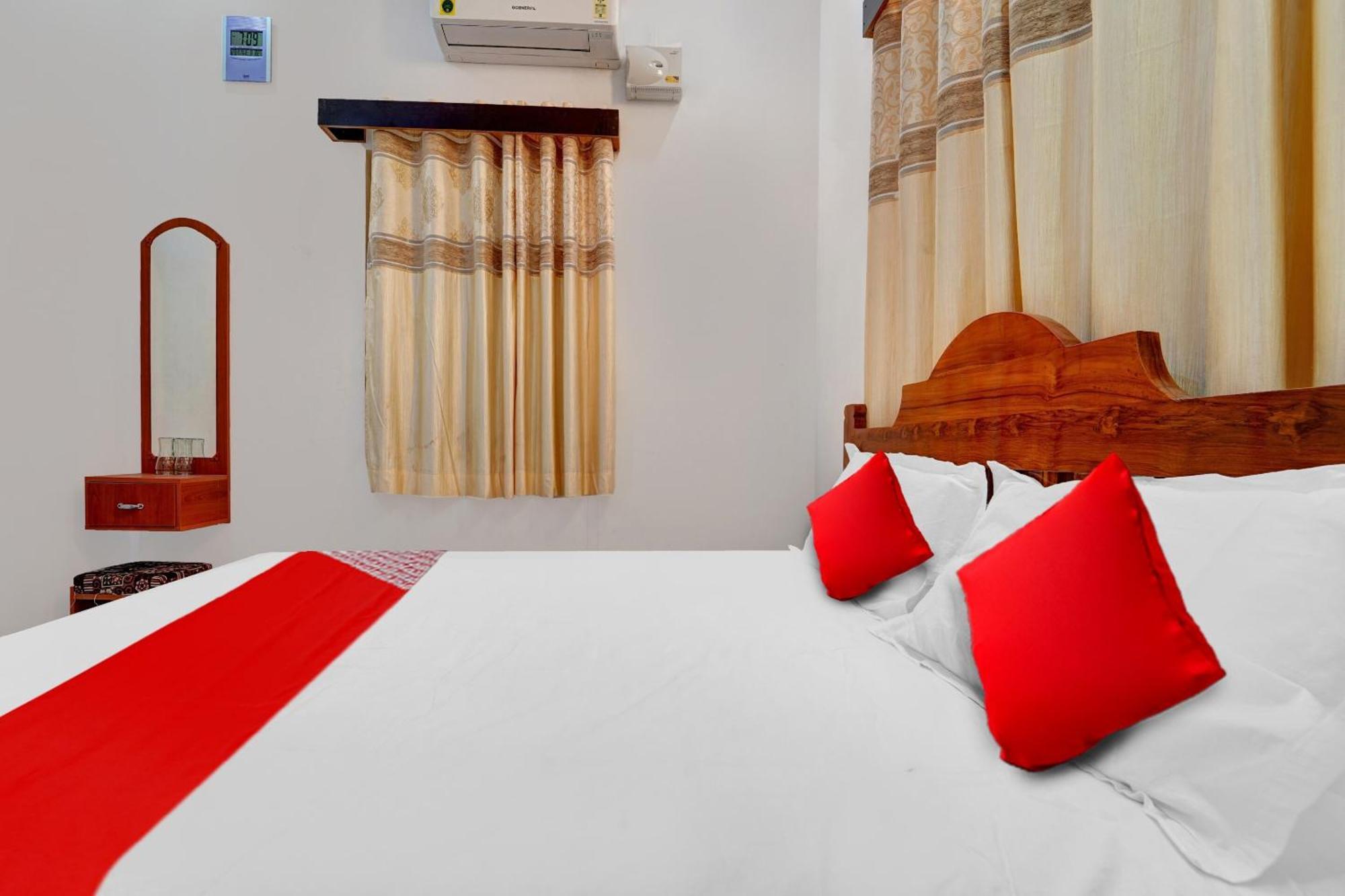 מדוראי Flagship Sri Kamatchi Hotel & Rooms מראה חיצוני תמונה